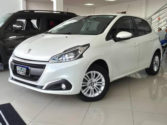 PEUGEOT 208 1.6 ACTIVE PACK 16V FLEX 4P AUTOMÁTICO PEUGEOT 208 1.6 ACTIVE PACK 16V FLEX 4P AUTOMÁTICO